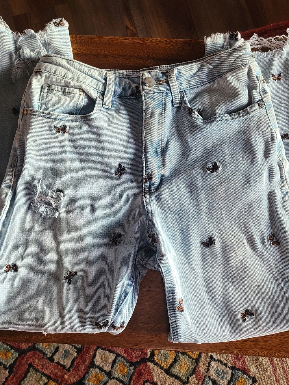 Tinseltown Light Blue Cropped Jeans with Embroidered Butterflies